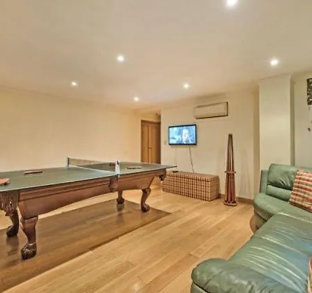 Sleeps 10 빌라 *