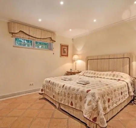 Villa Sleeps 10 Quinta do Lago